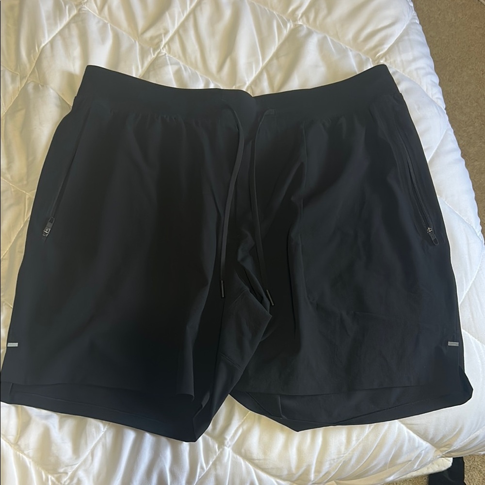 lululemon athletica Men's Black Athletic Shorts